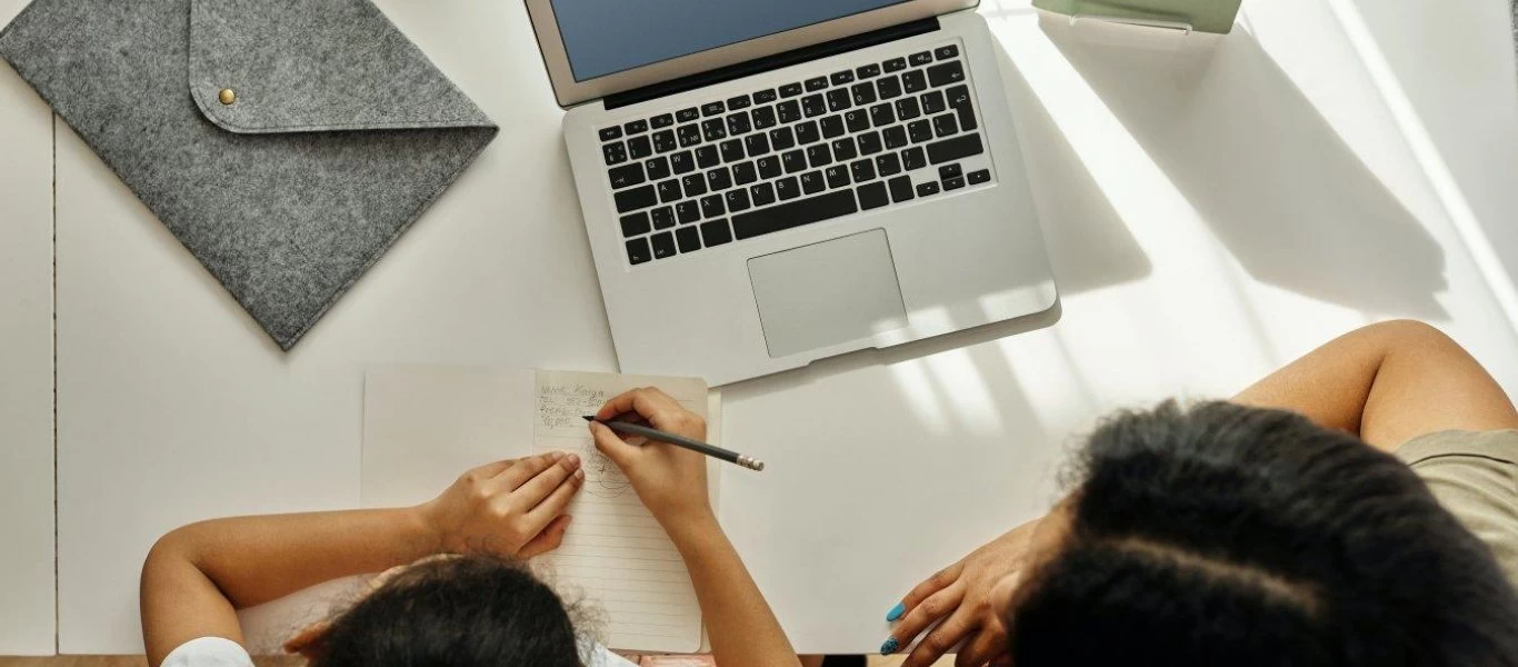 Voucher 200 ευρώ: Στον «αέρα» και πάλι μετά τα προβλήματα η πλατφόρμα για την υποβολή αιτήσεων